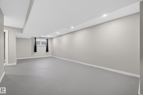 429 Pioneer Road, Spruce Grove, AB - Indoor Photo Showing Other Room