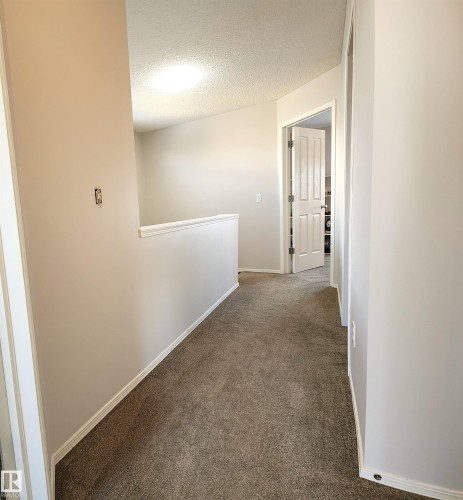 5424 204 Street, Edmonton, AB - Indoor Photo Showing Other Room