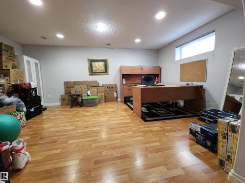 5424 204 Street, Edmonton, AB - Indoor Photo Showing Other Room