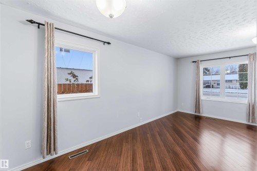 8114 160 Street, Edmonton, AB - Indoor Photo Showing Other Room