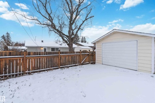 8114 160 Street, Edmonton, AB - Outdoor