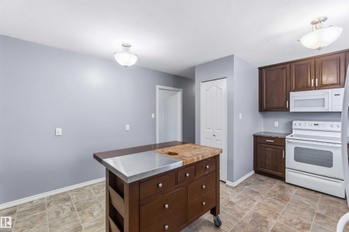 8114 160 Street, Edmonton, AB - Indoor Photo Showing Kitchen