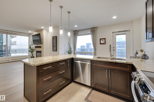 2801 10136 104 Street, Edmonton, AB 