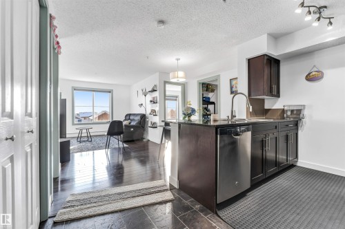 308 1080 Mcconachie Boulevard Nw, Edmonton, AB - Indoor