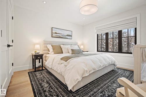 13915 104 Avenue, Edmonton, AB - Indoor Photo Showing Bedroom