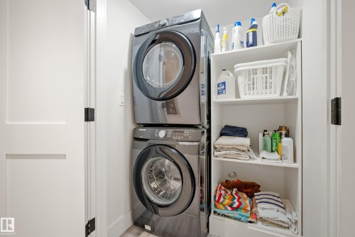 13915 104 Avenue, Edmonton, AB - Indoor Photo Showing Laundry Room
