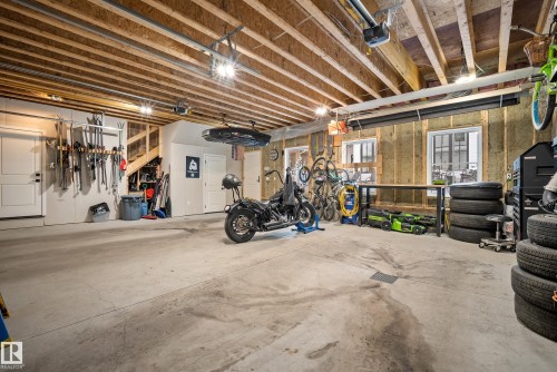 13915 104 Avenue, Edmonton, AB - Indoor Photo Showing Basement