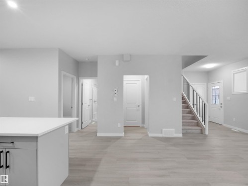 3331 Roy Brown Way, Edmonton, AB - Indoor Photo Showing Other Room