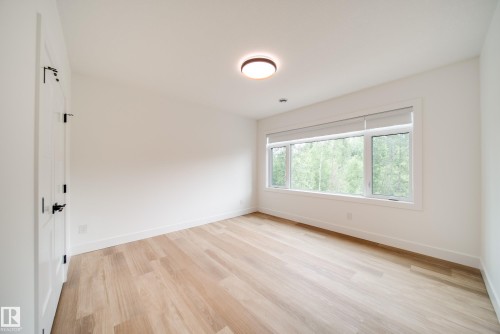 21 20425 93 Avenue, Edmonton, AB - Indoor Photo Showing Other Room
