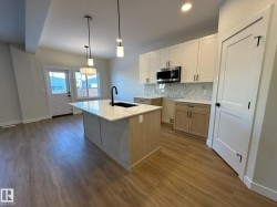 22 SERENO Lane  Fort Saskatchewan, AB T8L 0Z9