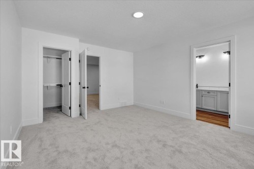 22 Sereno Lane, Fort Saskatchewan, AB - Indoor Photo Showing Other Room