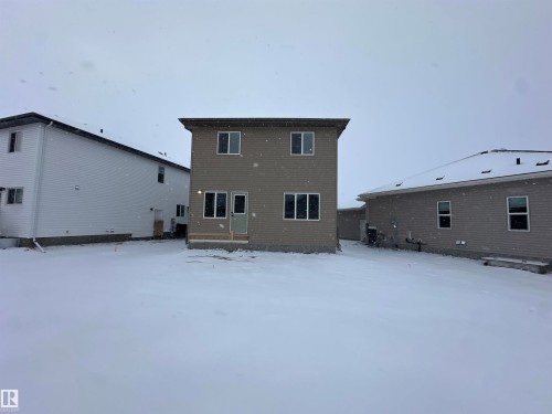 22 Sereno Lane, Fort Saskatchewan, AB - Indoor With Storage