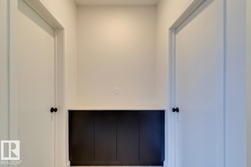 7513 Klapstein Link Link, Edmonton, AB - Indoor Photo Showing Other Room