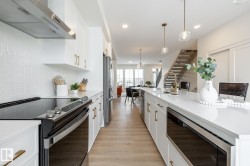 7529 KLAPSTEIN Link  Edmonton, AB T6W 5T2