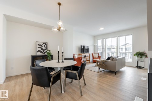 7529 Klapstein Link, Edmonton, AB - Indoor