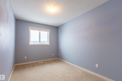 28 9511 102 Ave, Morinville, AB - Indoor Photo Showing Other Room