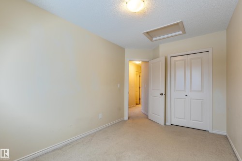 28 9511 102 Ave, Morinville, AB - Indoor Photo Showing Other Room