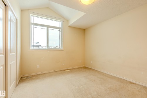 28 9511 102 Ave, Morinville, AB - Indoor Photo Showing Other Room