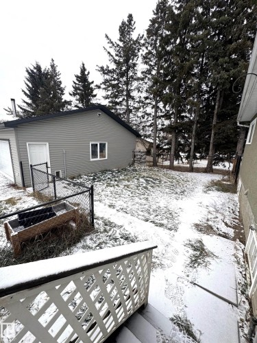 5015 47 Ave, Onoway, AB - Outdoor