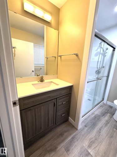 5015 47 Ave, Onoway, AB - Indoor Photo Showing Bathroom