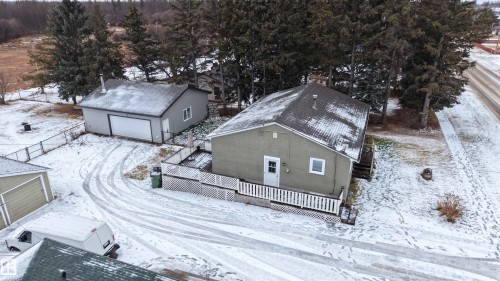 5015 47 Ave, Onoway, AB - Outdoor