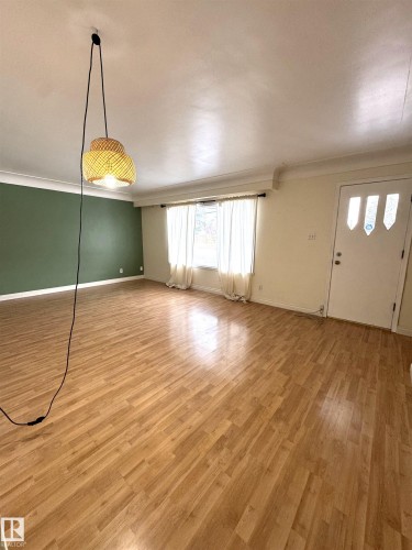 5015 47 Ave, Onoway, AB - Indoor Photo Showing Other Room