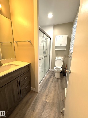 5015 47 Ave, Onoway, AB - Indoor Photo Showing Bathroom