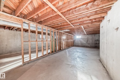 4813 52 Avenue, Stony Plain, AB - Indoor Photo Showing Basement