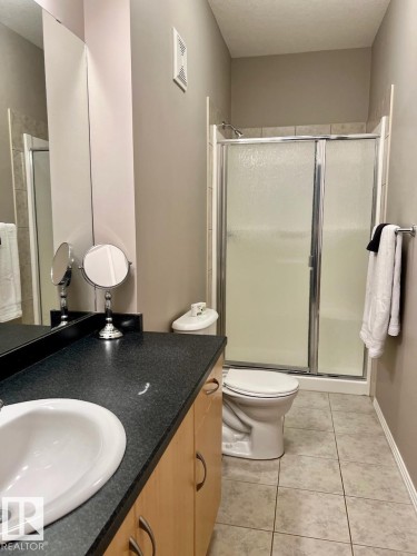 400 9940 Sherridon Drive, Fort Saskatchewan, AB - Indoor Photo Showing Bathroom