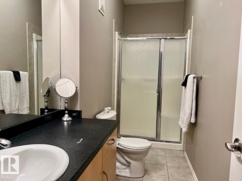 400 9940 Sherridon Drive, Fort Saskatchewan, AB - Indoor Photo Showing Bathroom