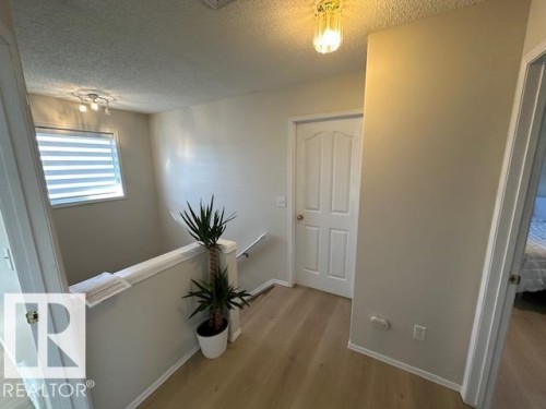 9806 179 Avenue, Edmonton, AB 