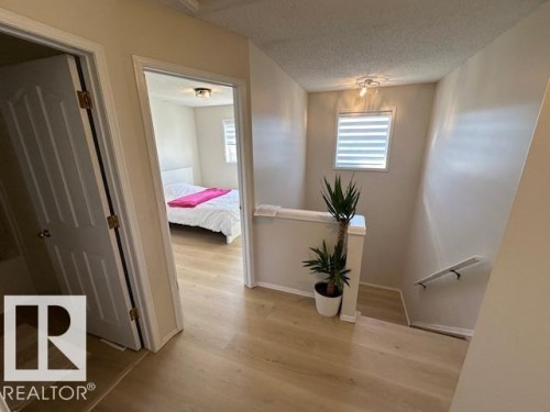 9806 179 Avenue, Edmonton, AB - Indoor Photo Showing Other Room