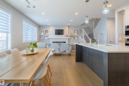 6621 Knox Place, Edmonton, AB - Indoor