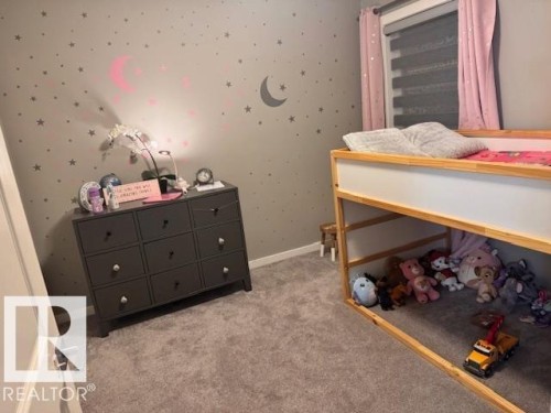 2306 Kelly Circle, Edmonton, AB - Indoor Photo Showing Bedroom