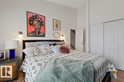 31 Grandview Ridge, St. Albert, AB - Indoor Photo Showing Bedroom