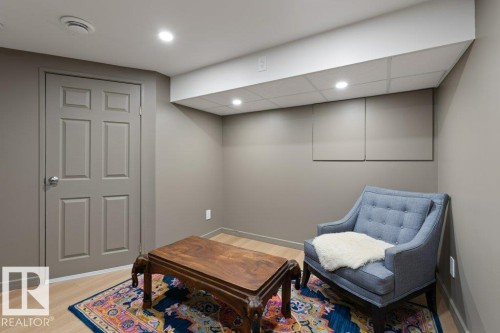 31 Grandview Ridge, St. Albert, AB - Indoor