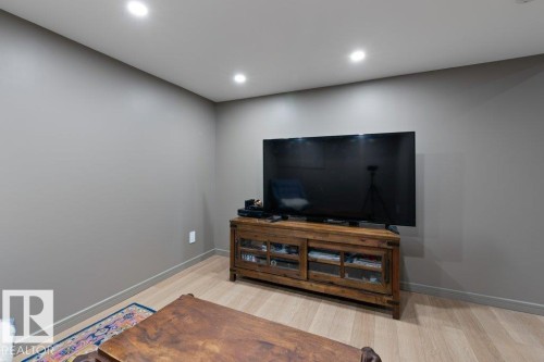 31 Grandview Ridge, St. Albert, AB - Indoor