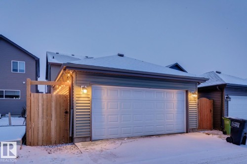 2095 Graydon Hill Crescent, Edmonton, AB - Outdoor With Exterior