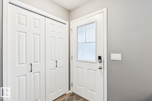 2095 Graydon Hill Crescent, Edmonton, AB - Indoor Photo Showing Other Room