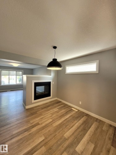 157 Radcliffe Wynd, Fort Saskatchewan, AB - Indoor