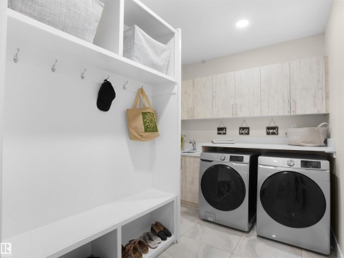 6419 175 Avenue, Edmonton, AB - Indoor Photo Showing Laundry Room