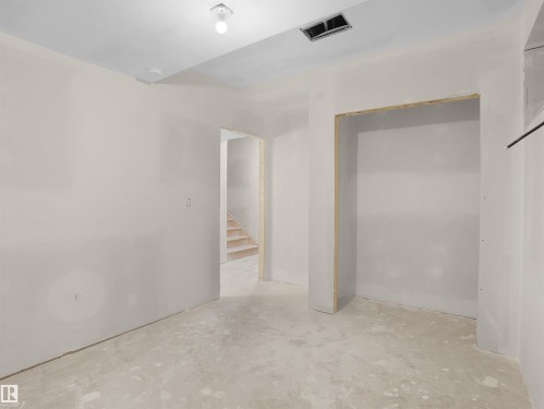 6419 175 Avenue, Edmonton, AB - Indoor Photo Showing Other Room