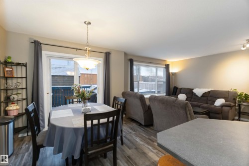 109 Rue Magnan, Beaumont, AB - Indoor Photo Showing Dining Room