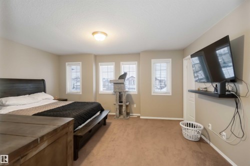 109 Rue Magnan, Beaumont, AB - Indoor Photo Showing Bedroom