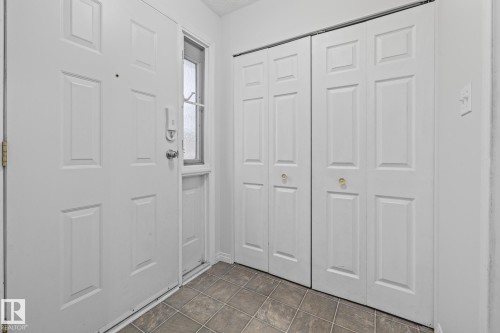 145B Royal Road, Edmonton, AB - Indoor Photo Showing Other Room