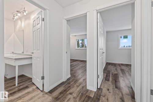 145B Royal Road, Edmonton, AB - Indoor Photo Showing Other Room