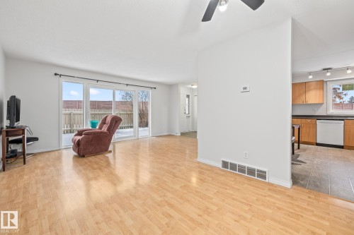 145B Royal Road, Edmonton, AB - Indoor