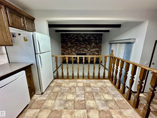 4603 Lakeshore Drive, Bonnyville Town, AB - Indoor Photo Showing Kitchen