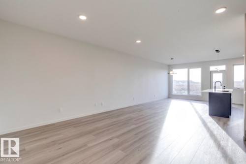 22915 80 Avenue, Edmonton, AB - Indoor Photo Showing Other Room