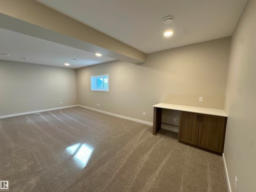 145 Elm Street, Fort Saskatchewan, AB - Indoor